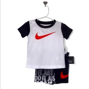 Nike Boys 2-Piece Short Set Black/White/Red SZ 18M